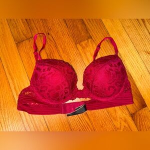 Red Bombshell push up VS bra